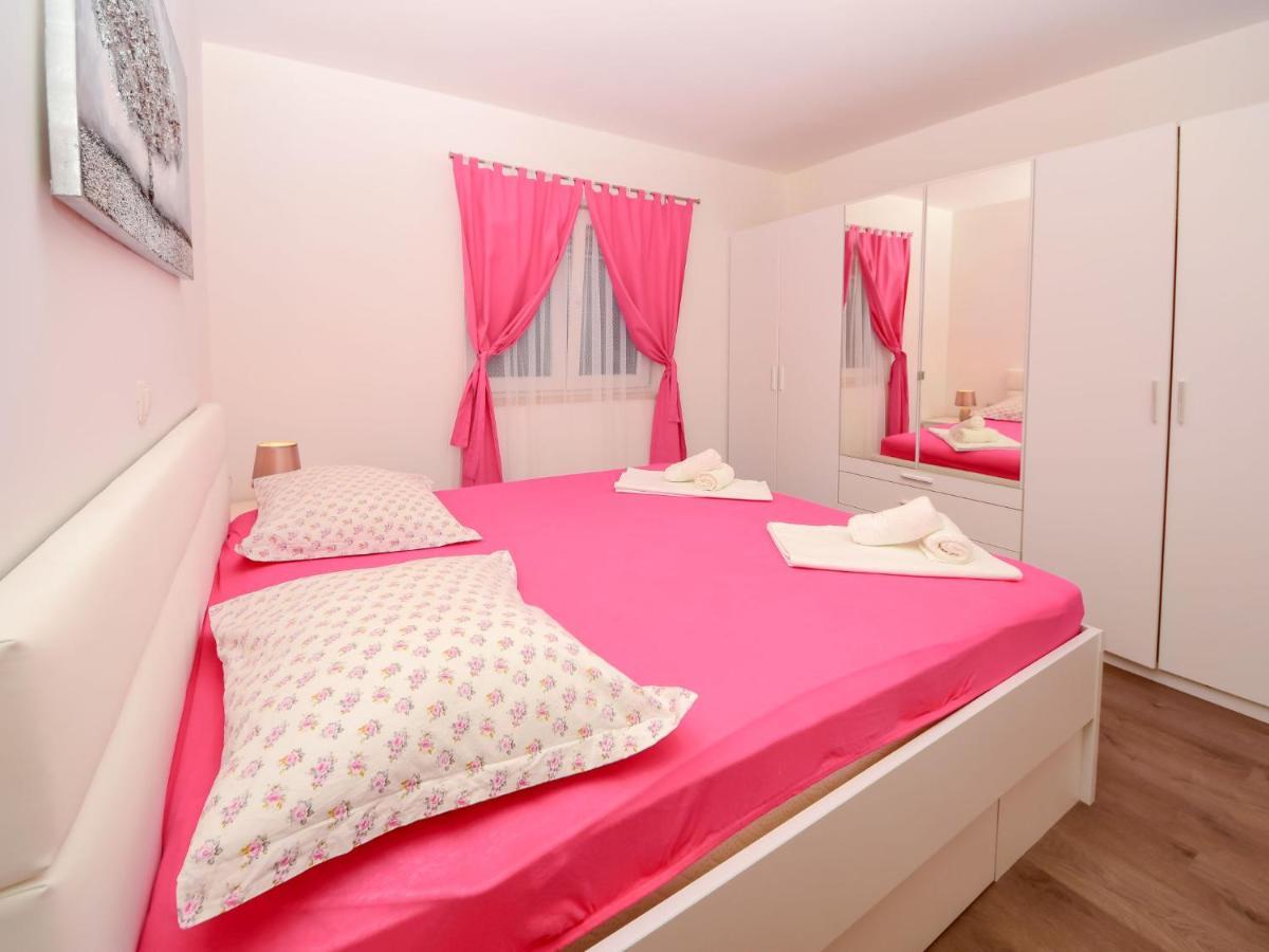 Holiday Home Lara By Interhome Omiš Eksteriør bilde