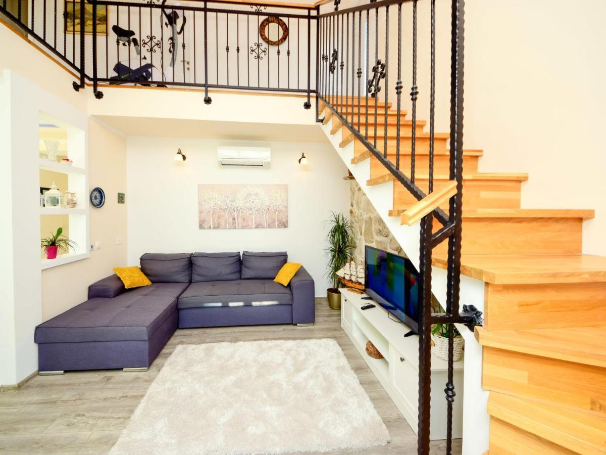 Holiday Home Lara By Interhome Omiš Eksteriør bilde